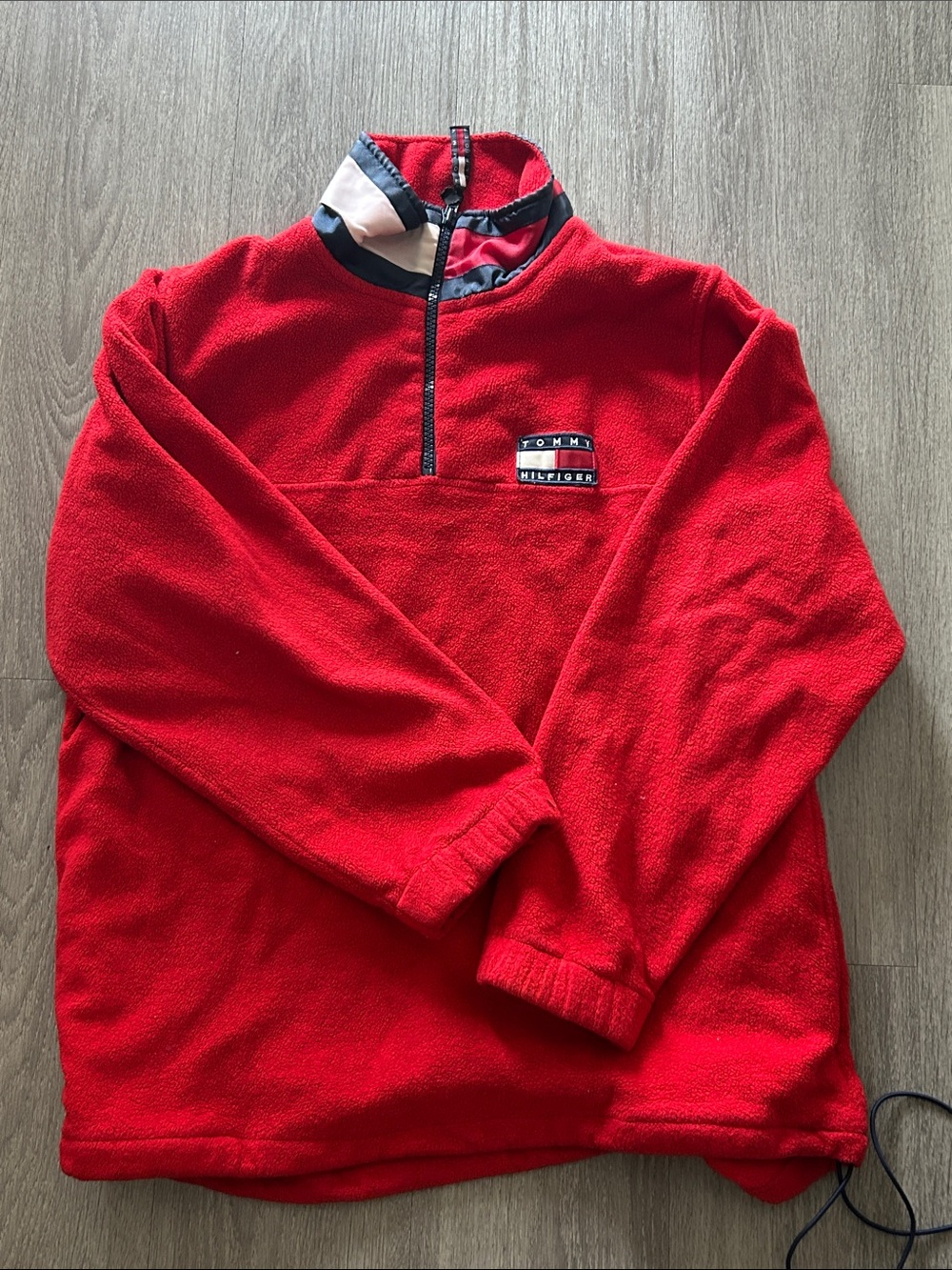 Tommy Hilfiger Men’s Red Zip-Up Fleece Pullover with Contrast Collar